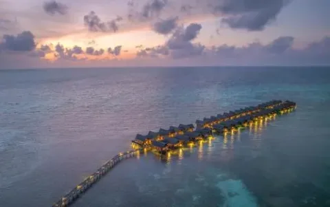 Rannalhi Combo 2N Ocean View and 1N Water Villa